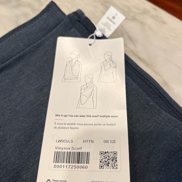 Lululemon - Picture 4 of 7